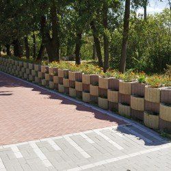 Клумба вібропресована 3349 фото