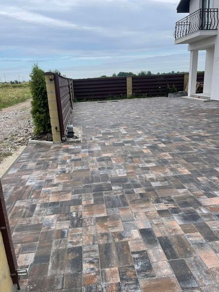 Тротуарна плитка Ковальська Лайнстоун 60 Еверест 3758 фото